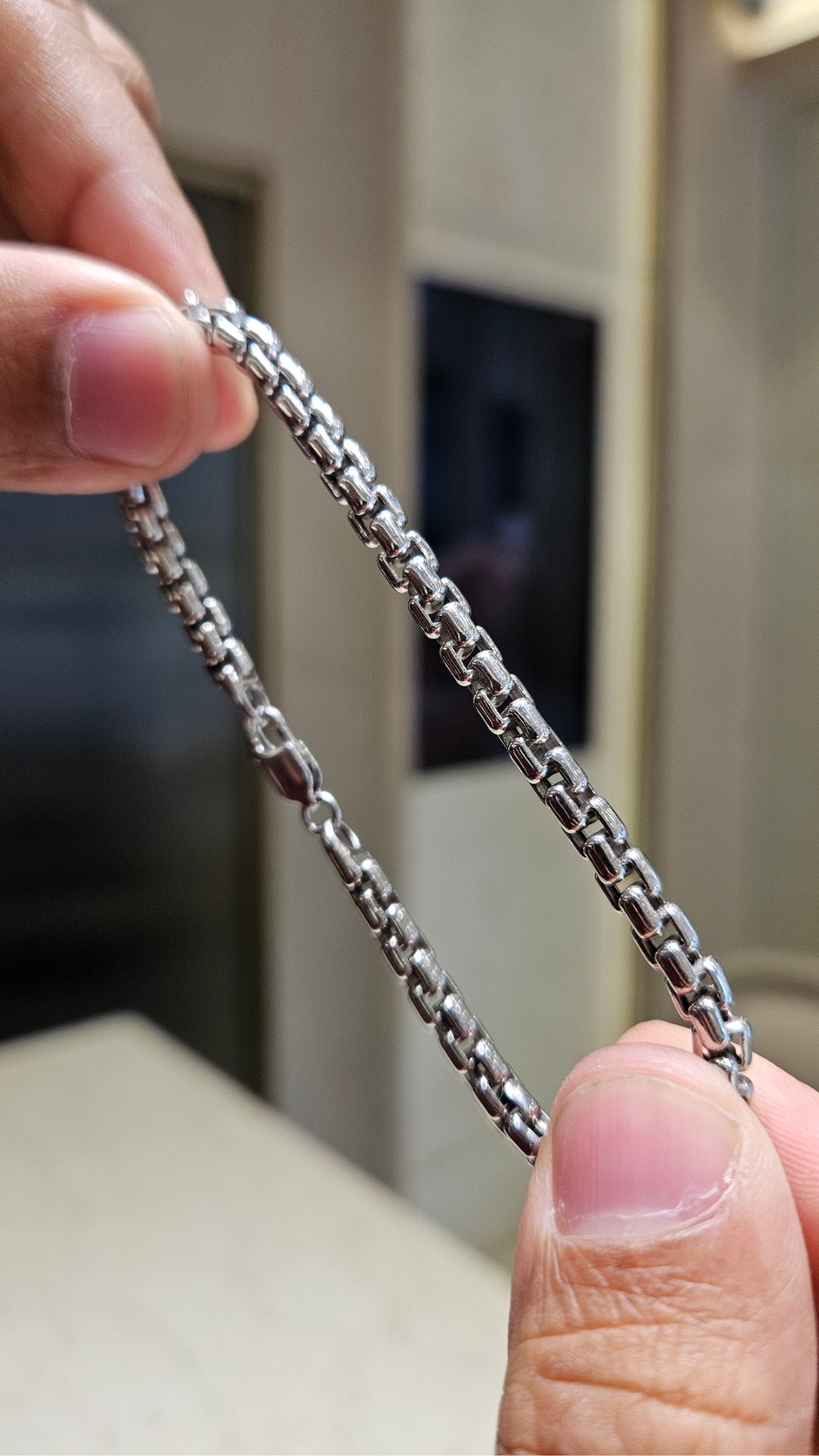 Sleek Box Link Bracelet with Rhodium