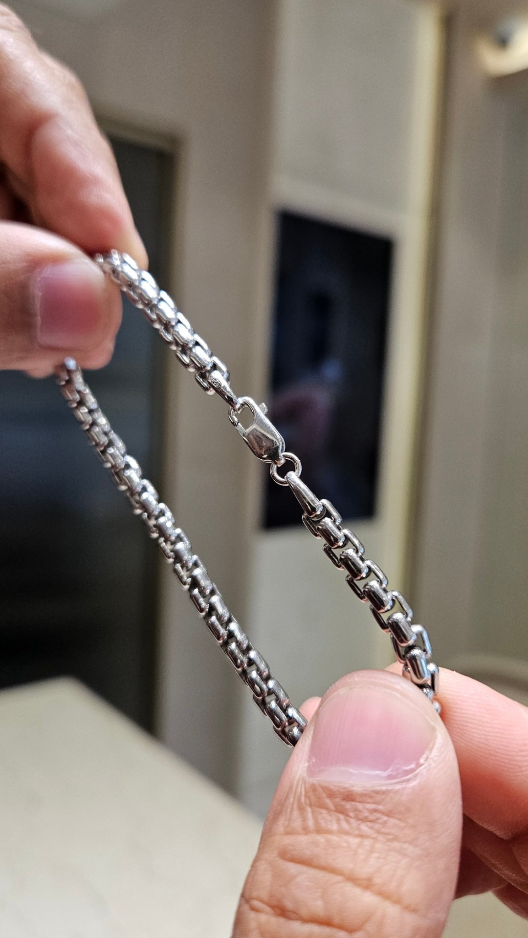 Sleek Box Link Bracelet with Rhodium