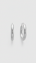 Classic hoop earrings high-polish finish