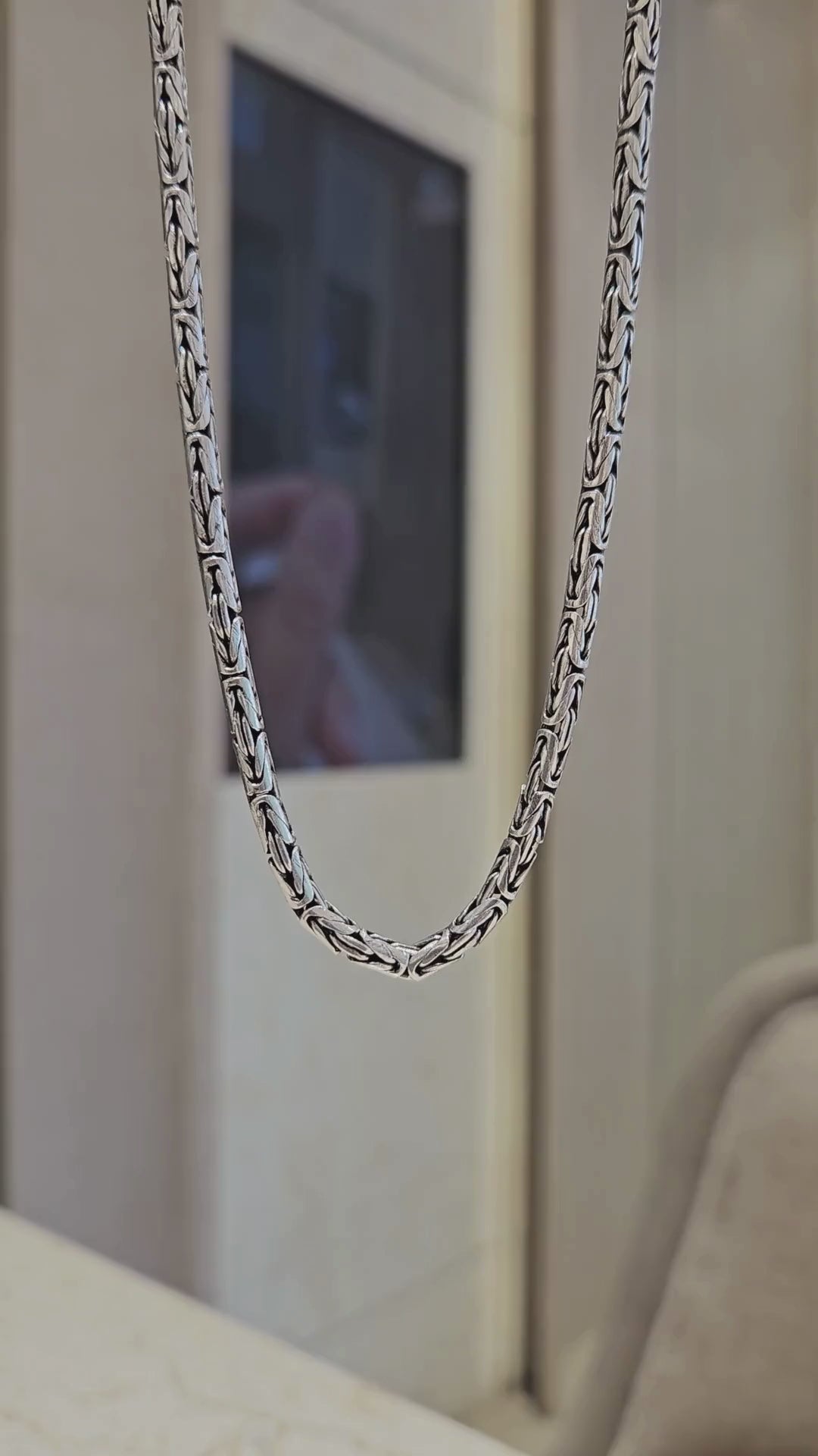 Byzantine Chain with Oxidized Detailing (18 Inches)