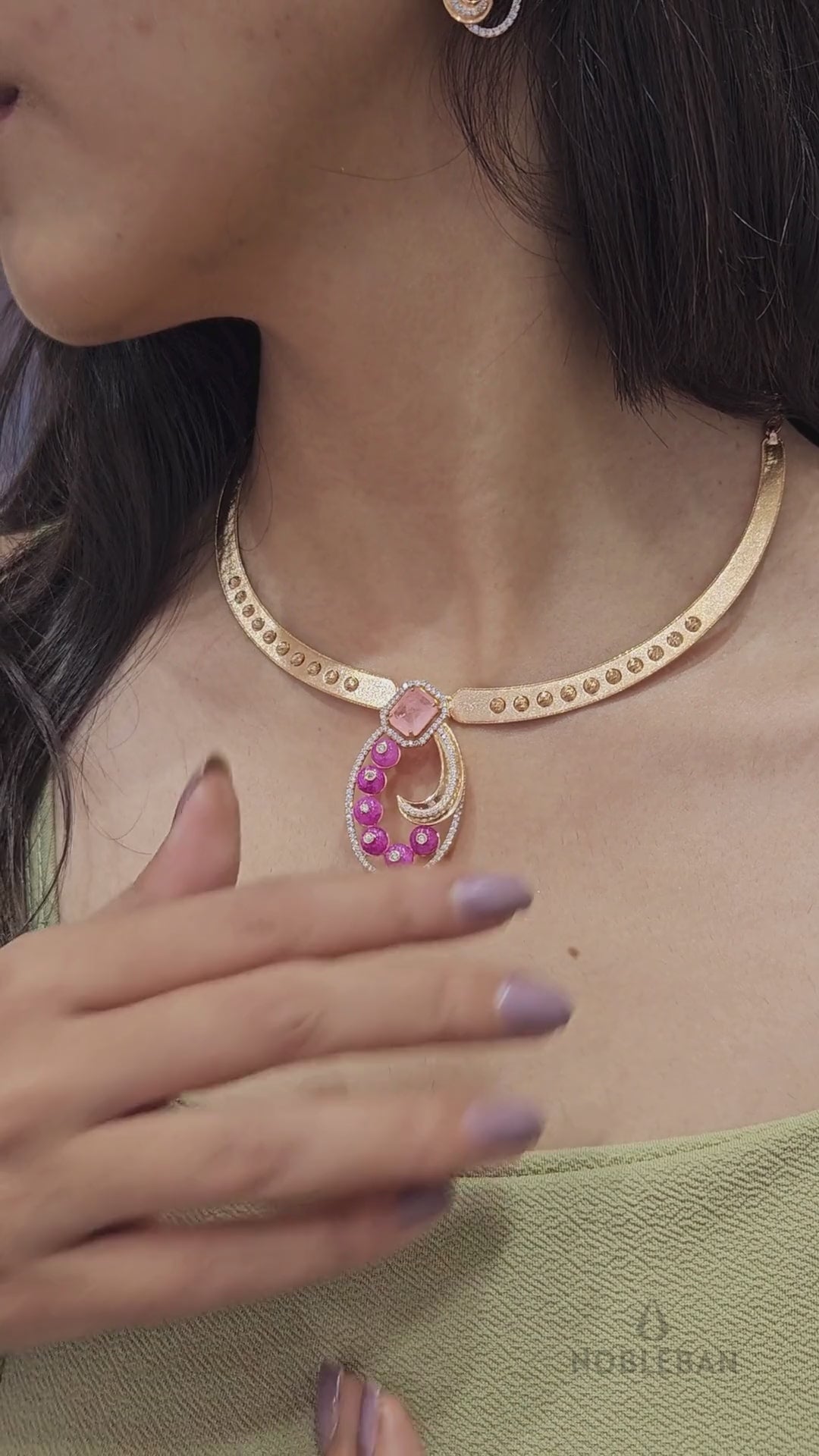 925 Silver Rose Gold Stiff Necklace Set with Pink Stones